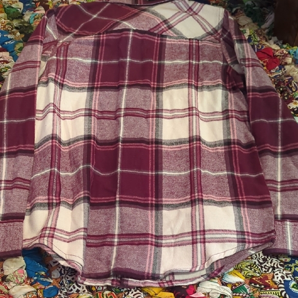Stylish Kids' Burgundy Plaid Button-Down Shirt - Picture 4 of 5